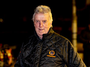 Supporting image for story: Wolves boss hails his team’s hunger to win