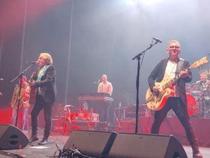 Supporting image for story: The Saw Doctors celebrate 30 years of touring UK on ’emotional’ night in London