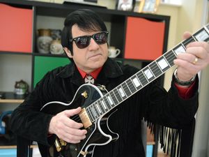 Supporting image for story: Life's Grand as Barry brings his Roy Orbison tribute show to Wolverhampton 
