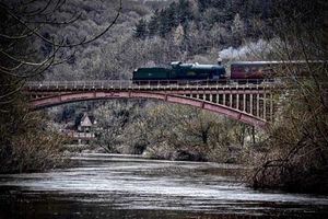 Supporting image for story: Full steam ahead for Severn Valley Railway platform extension
