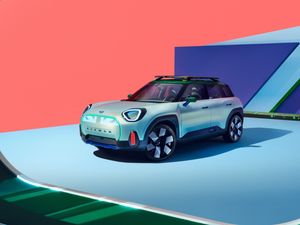 Supporting image for story: Mini Concept Aceman hints at brand’s electric future