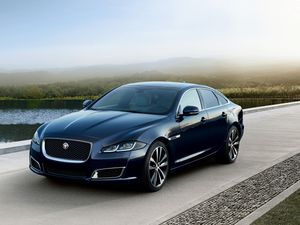 Supporting image for story: Obsolete ‘zombie’ cars continue to haunt UK roads