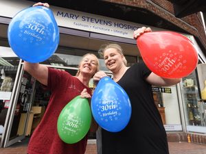 Supporting image for story: Hospice marks anniversary with service of thanks