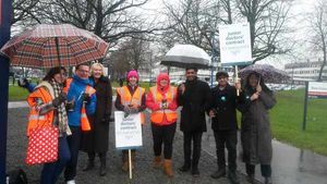 Junior doctors on strike outside New Cross Hospital
