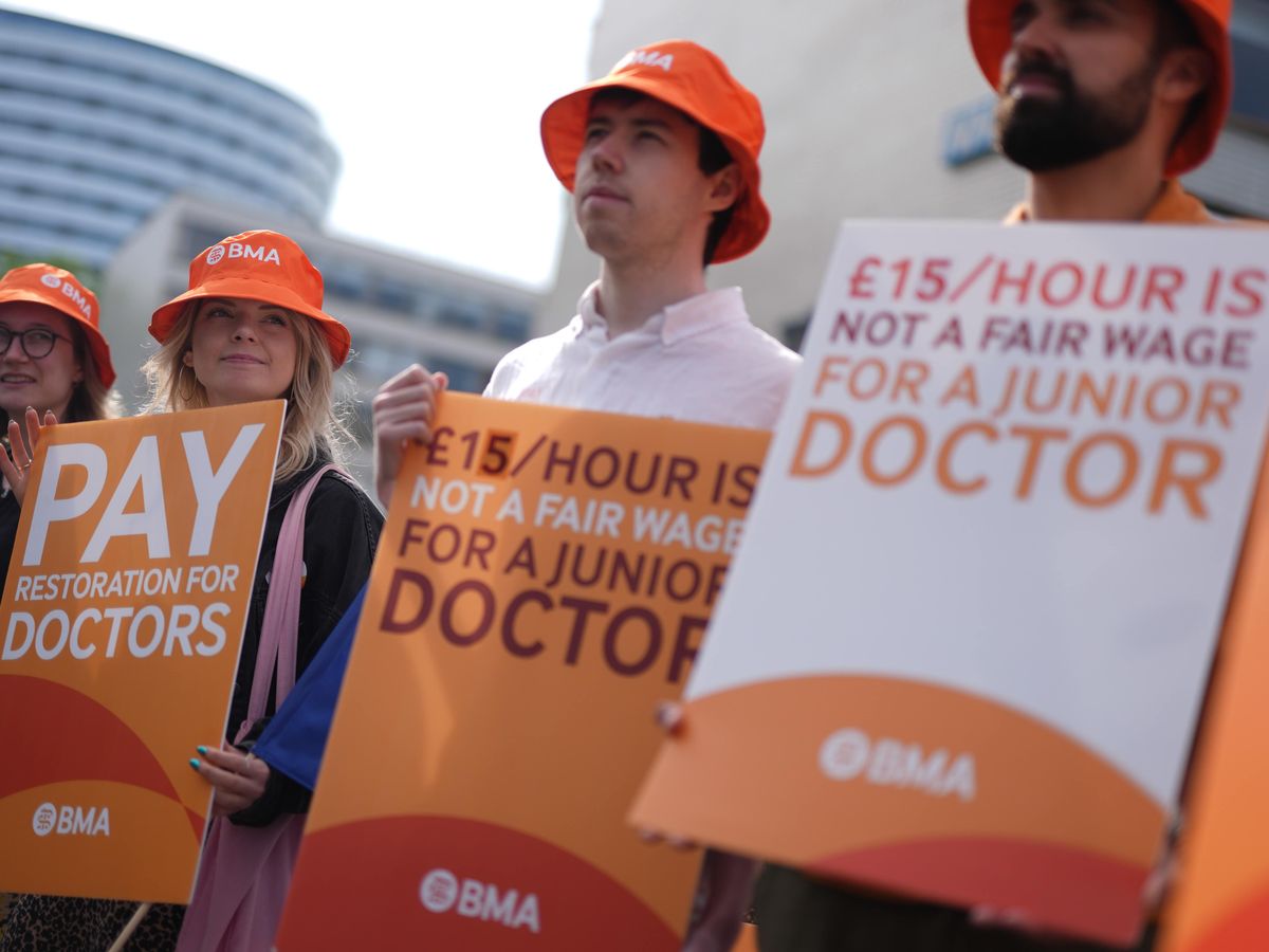 No extra money to cover resident doctor strikes, NHS trust leaders warn