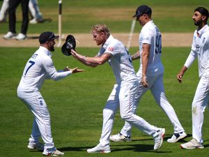 Supporting image for story: Ben Stokes makes breakthrough for England on tough morning against India