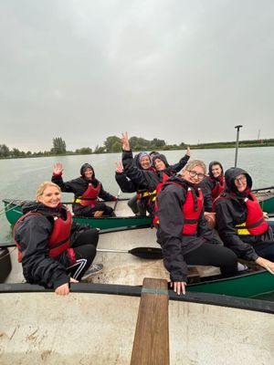 WMWA team in training (L to R) trustee Sarah Radley, Fridi Levine, Jodie Palmer, Amanda Coates, Jill Wilson, Alina Radley, Amber Coates, Sue Coleman