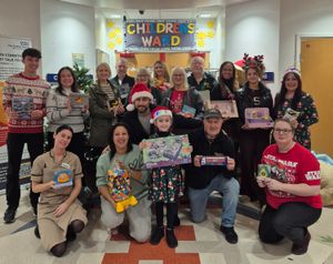 Community members led by Shaz Saleem, Cassie Gray and Alderman Steve Waltho MBE.