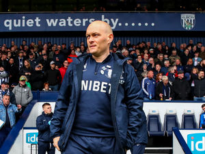 Supporting image for story: West Brom shock: Alex Neil staying at Preston
