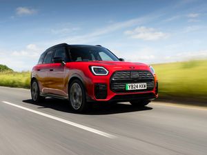 Supporting image for story: First Drive: Mini’s Countryman Electric could be the ideal everyday EV