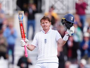Supporting image for story: Ollie Pope retains England place at number three for first Test against India