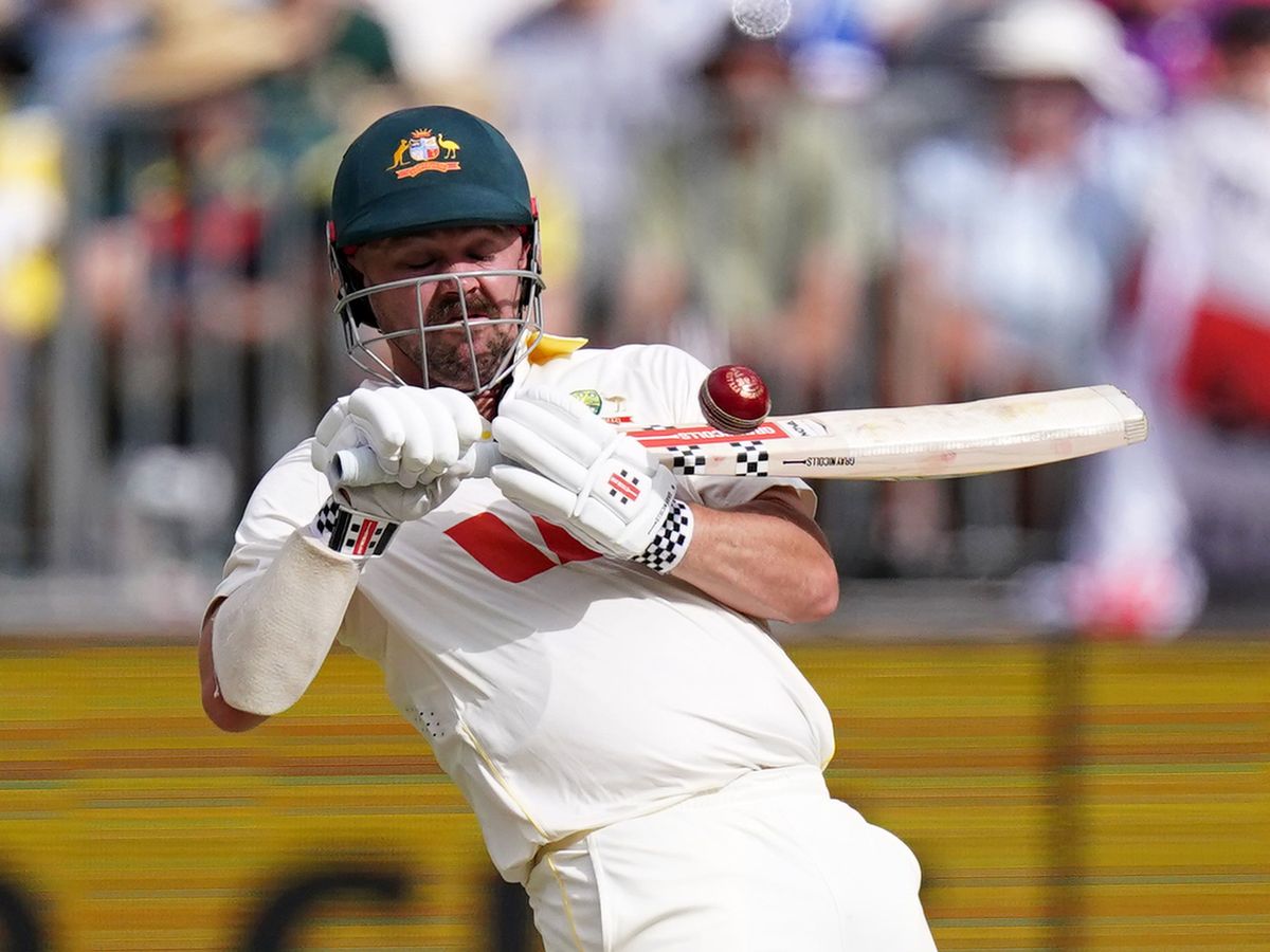 Travis Head eases Australia to win in first Ashes Test after England collapse