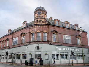 Supporting image for story: Popular Smethwick pub reopens with fresh new look following six-figure revamp 