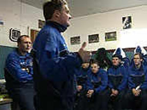 Supporting image for story: Chasetown pre-match team talk