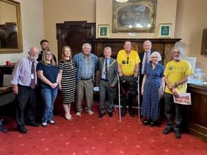 Supporting image for story: Cyclists celebrated for achievements by mayor