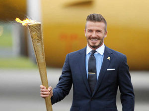 Supporting image for story: Poll: Should David Beckham be knighted for his services to football?