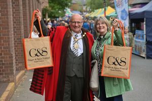 Mayor Tim Manton (left) with Vicar Catherine McBride