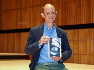 Supporting image for story: Booker Prize 2021: Everything you need to know about Damon Galgut and his winning novel The Promise