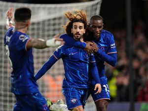 Supporting image for story: Chelsea beat Brentford and move to within two points of Premier League summit