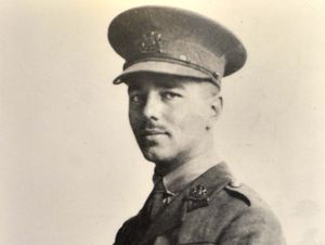 Supporting image for story: Remembering Wilfred Owen: The WWI poet who shared the horrors of war