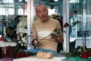 Supporting image for story: Posthumous Bafta for Pete Postlethwaite?