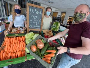 Supporting image for story: Community groups in Oswestry provide hot meals for vulnerable people
