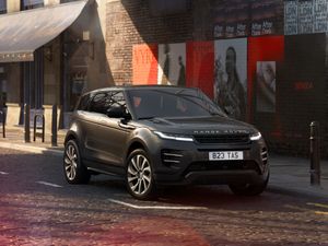 Supporting image for story: Range Rover Evoque and Velar gain ‘London-themed’ special edition variants