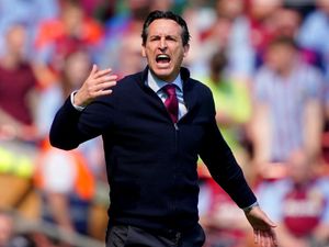 Supporting image for story: Unai Emery on 'strange' Aston Villa win, Cameron Archer and Jaden Philogene