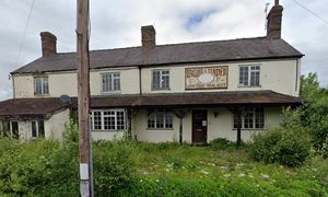 The Engine & Tender pub, in Broome, has been closed for many years. Picture: Google