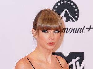 Supporting image for story: Taylor Swift claims 10th number one album with Speak Now (Taylor’s Version)