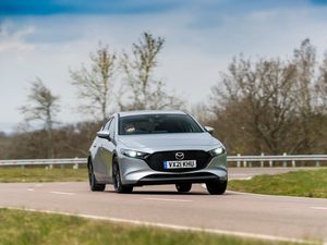 Supporting image for story: GB car stickers are being swapped to UK versions from September