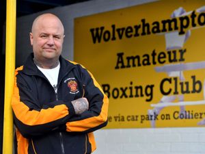 Supporting image for story: Wolverhampton optician saves eyesight of city boxing coach