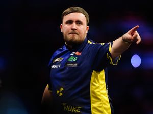 Supporting image for story: Luke Littler beats Luke Humphries to move top of Premier League table