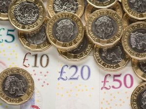 Supporting image for story: Suspected loan shark arrested in Telford  


