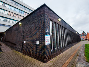 Supporting image for story: Man accused of Bridgnorth burglaries may face retrial