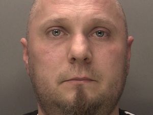 Supporting image for story: JAILED: Security guard paid girl, 13, for sex at shopping centre where he worked