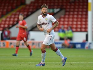 Supporting image for story: Henri Lansbury reportedly set for bigger Aston Villa role this season