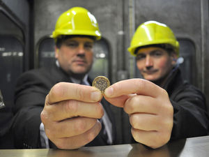 Supporting image for story: £1m machine investment proves just ‘Mint’ for the new pound coin