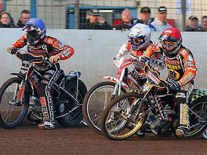 Supporting image for story: Wolves reach semi-finals of the Pairs