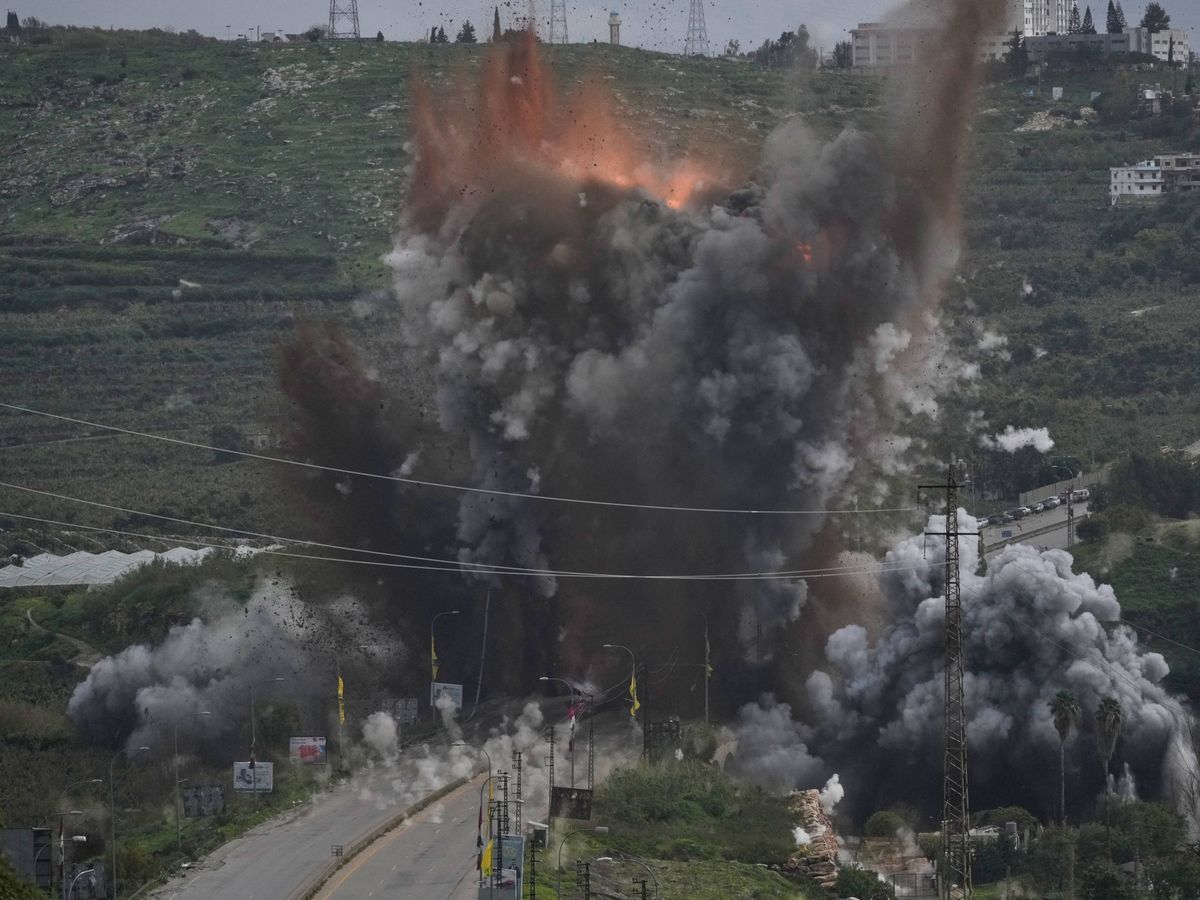 Iran threatens to hit Gulf power plants as Israel launches new wave of attacks