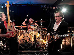 Supporting image for story: Jason Bonham beats it to the Black Country