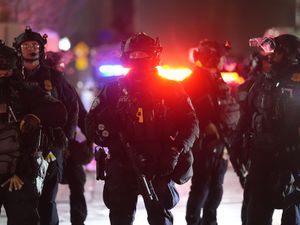 Supporting image for story: Trump faces shutdown threat over immigration enforcement surge