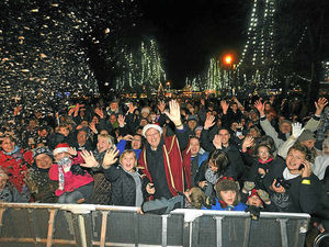 Supporting image for story: Crowds turn out for big Tettenhall Christmas lights switch-on