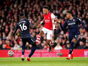Supporting image for story: Arsenal 3 Aston Villa 1 - Report 