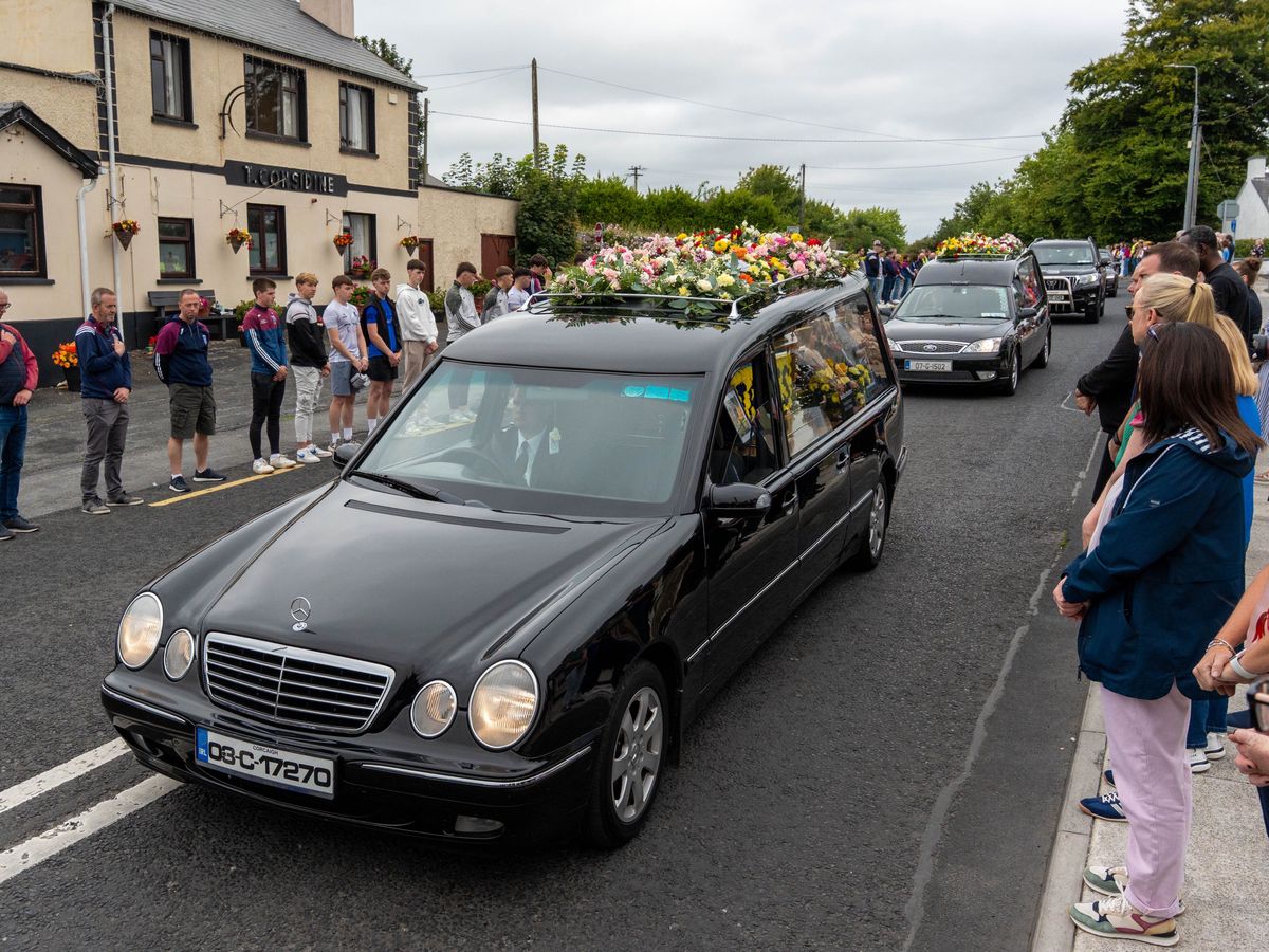 Murdered mother and children ‘together and finally safe’ – funeral hears Murdered mother and children ‘together and finally safe’ – funeral hears