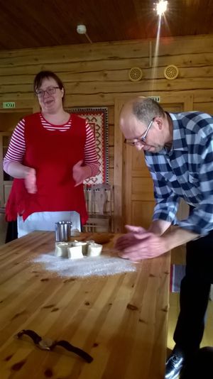 Tanja and Matti Pohjola teach visitors how to make local flatbreads
