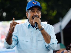 Supporting image for story: Venezuela arrests foreigners allegedly involved in a plot to kill President Maduro