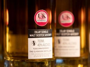 Supporting image for story: First Minister to meet President Trump to discuss whisky tariffs