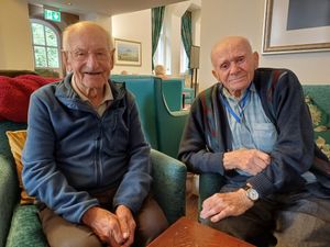 Supporting image for story: Two veterans reunite in chance meeting 70 years after last serving together