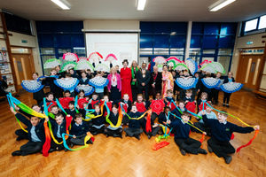 Members of the Chinese Arts and Culture Centre visited Meadows Primary School and Nursery in Ketley